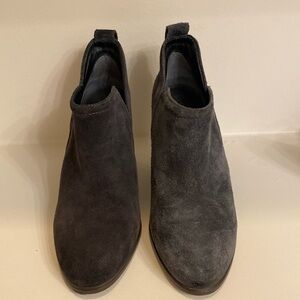Vince Camuto gray boot